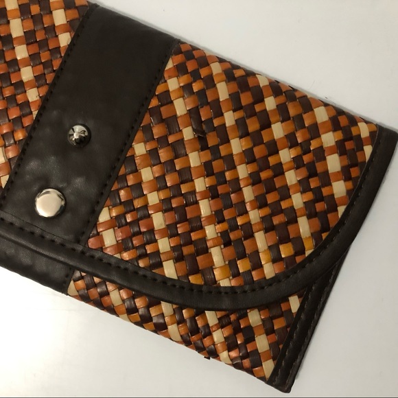 Handcrafted woven clutch basketweave multicolour - Picture 3 of 4